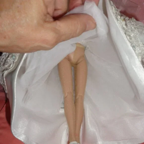 TONNER TINY KITTY FOREVER YOURS BRIDE HAT BOX W/LINGERIE-NEW IN HAT BOX-